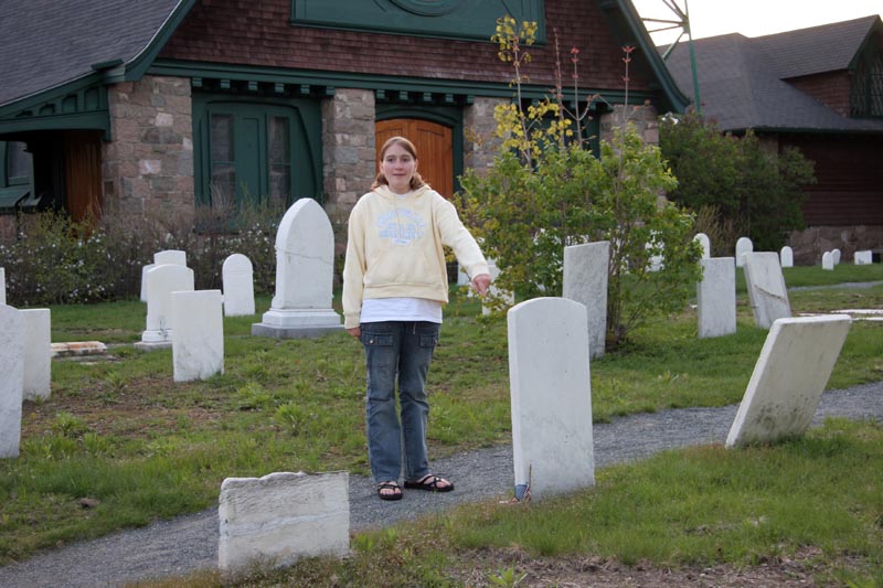 I see dead people!