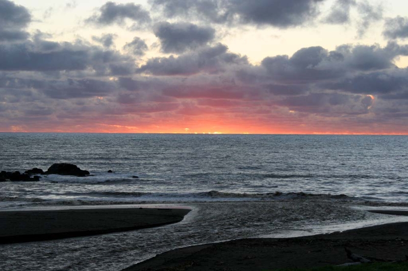 SunsetFar04.jpg