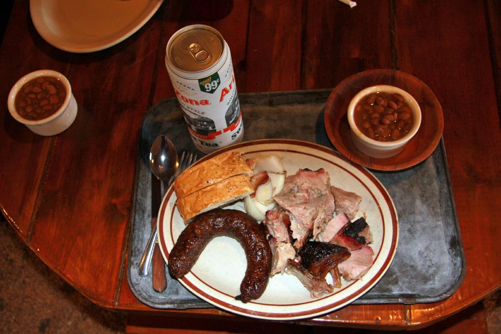 C09_9147.jpg - Don at Central Texas BBQ is an artist when it comes to BBQ. I highly recommend stopping by if you're in the area