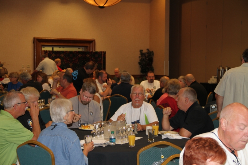 IMG_9744.JPG - Good crowd, too