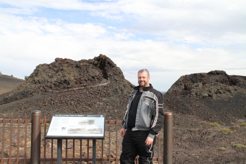 IMG_0785.JPG - Me and the Spatter cones