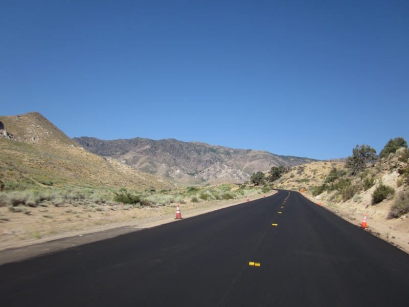 IMG_0373.JPG - On Monitor Pass in the Sierras