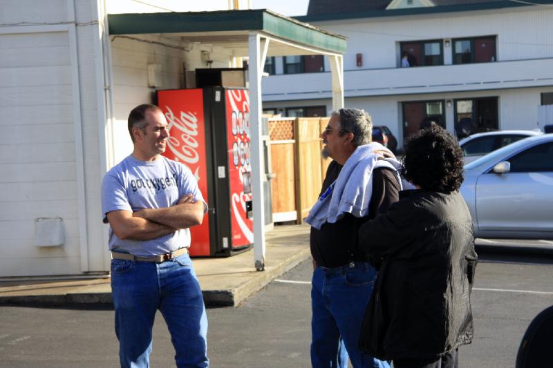 FB8_7044.jpg - Tony, Bruce & Denise