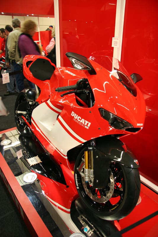 Ducati Desmocedeci RR - MotoGP based street bike!