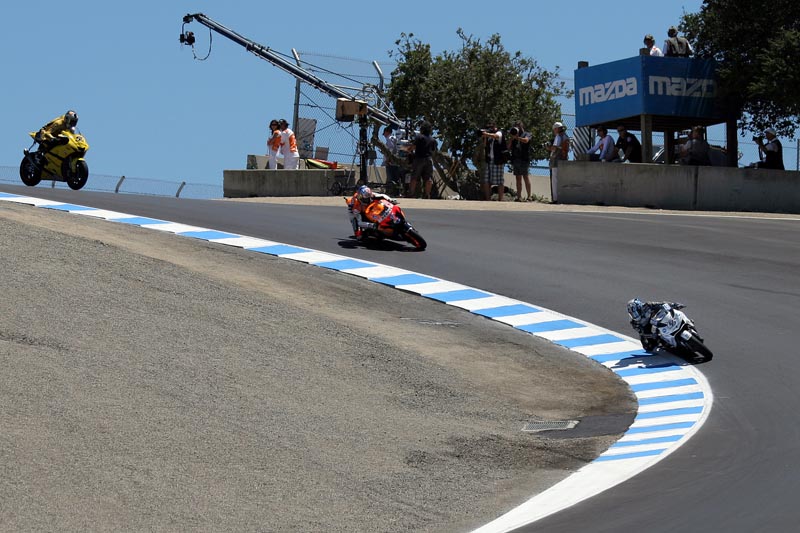 Nakano, N. Hayden and Guintoli in The Corkscrew. It's a 5 story drop in 2 quick turns