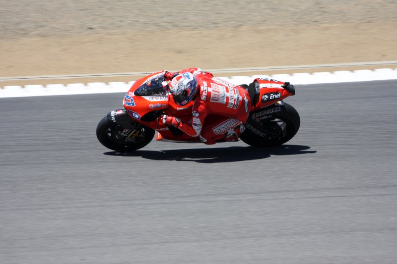 M10_1484.jpg - Stoner doing the same