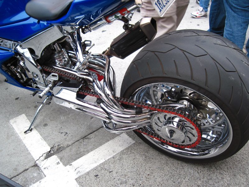 IMG_0445.JPG - Really nice job on the swingarm, though