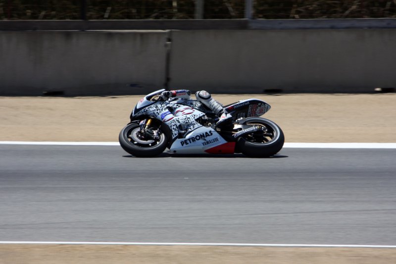 M10_4287.jpg - Lorenzo showing his fast side