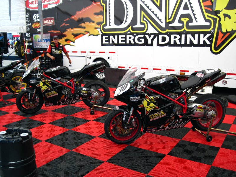 M10_0475.jpg - DNA Ducatis