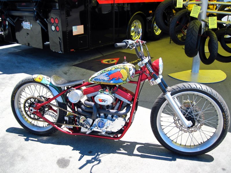 M10_0476.jpg - Nice custom street tracker