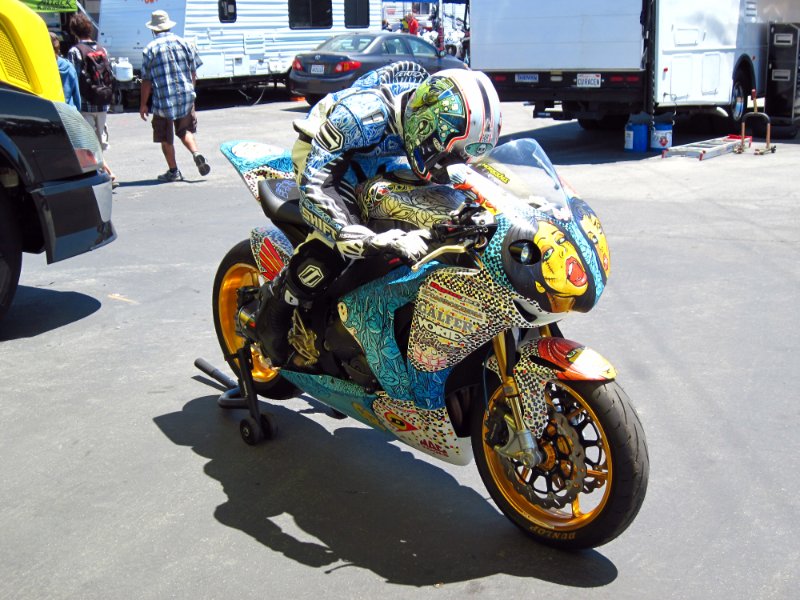 M10_0477.jpg - That thing again, this time with a dummy in matching leathers