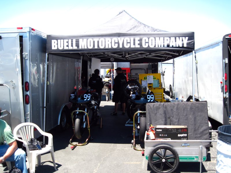 M10_0485.jpg - The Buell pits, my how the mighty have fallen