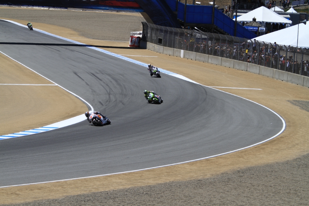 IMG_8986.JPG - Aoyama, Capirossi, Bostrom, Elias