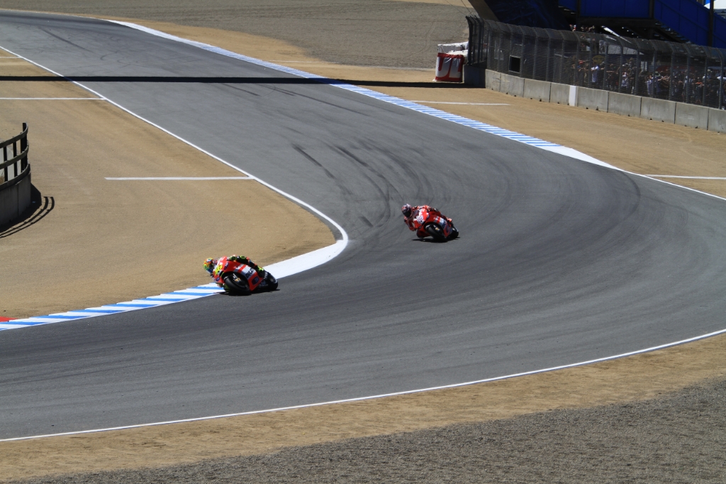 IMG_9214.JPG - Rossi and Hayden