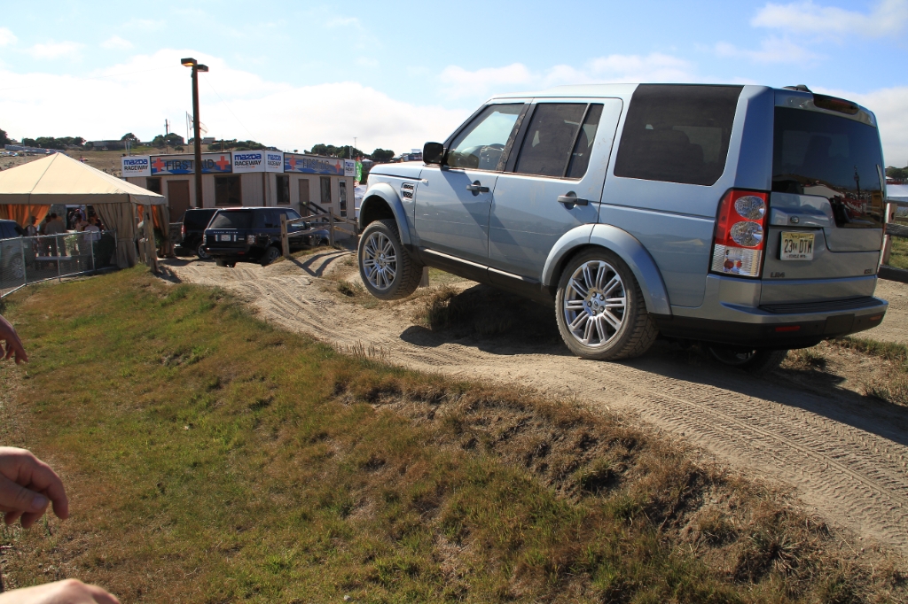 IMG_7841.JPG - Fun times at the Range Rover demo area