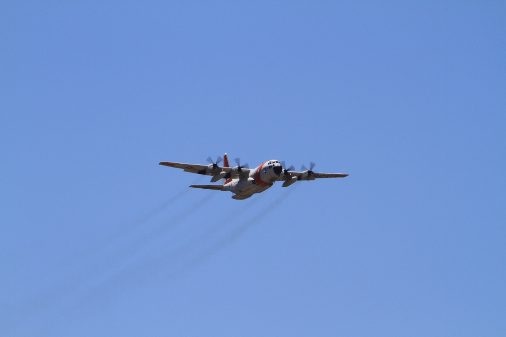 IMG_8856.JPG - Coast Guard C-130 flyover