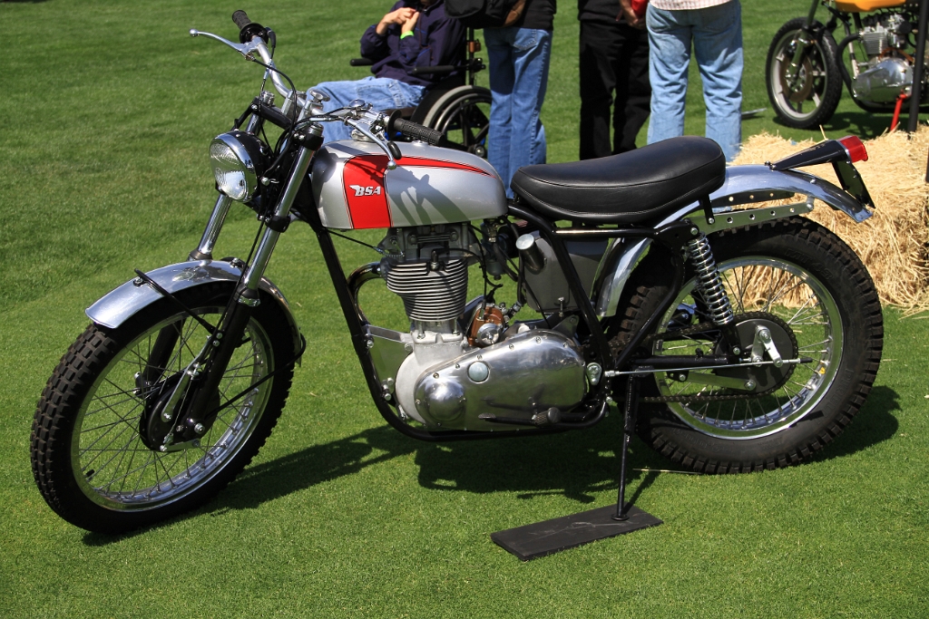 IMG_2473.JPG - 1954 BSA Alloy Clipper Special