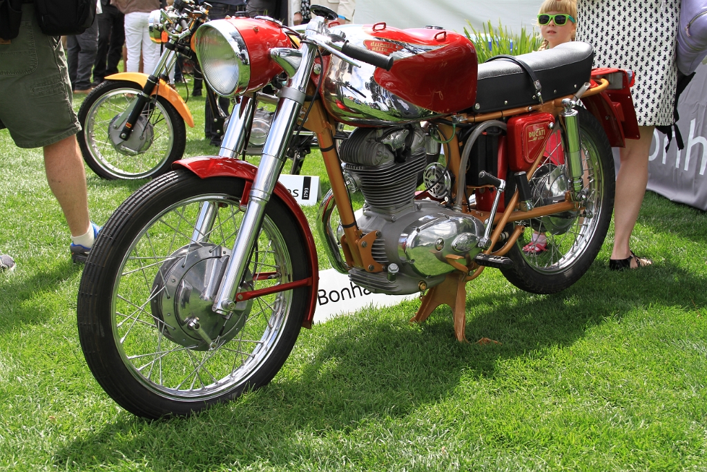IMG_2573.JPG - 60's Ducati Elite single
