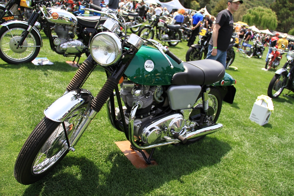 IMG_2752.JPG - 1968 Norton Fastback Commando