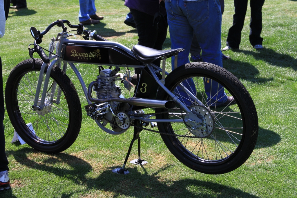 IMG_6333.JPG - Fairly recent Bonneville Flyer board tracker replica