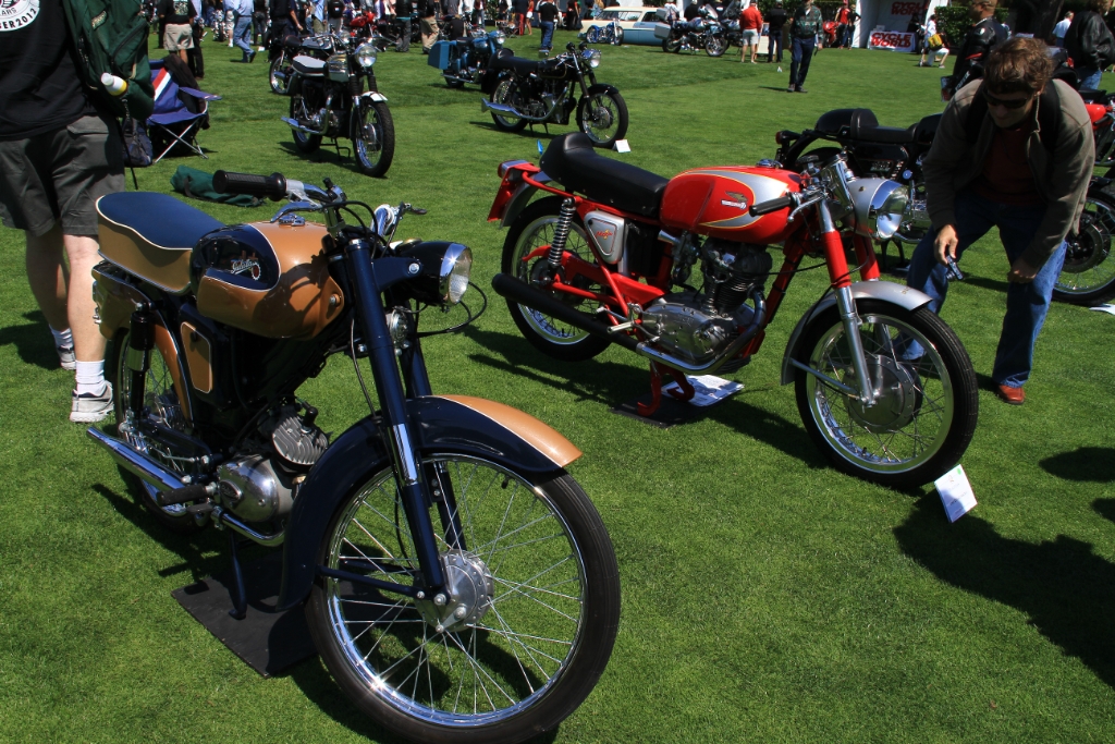 IMG_6387.JPG - Giuletta and a1965 Ducati Mach 1