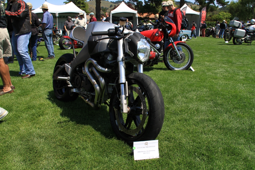 IMG_6428.JPG - Slightly modified 2008 Buell Lightning
