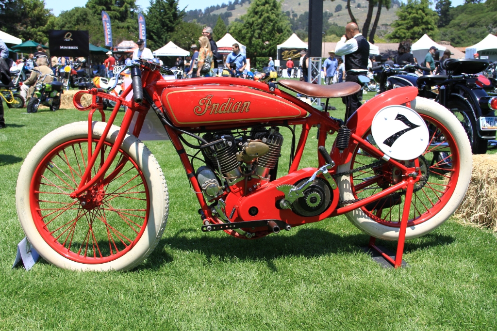 IMG_6631.JPG - Old racing Indian, probably 20s era