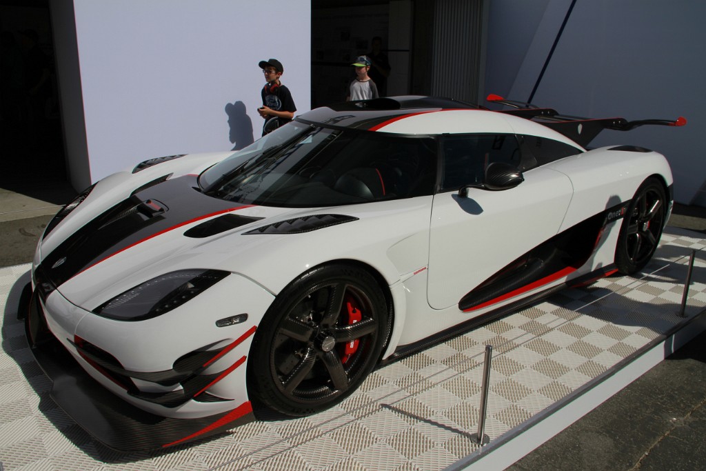 IMG_0184.JPG - The Koenigsegg One - 1340 HP, 1340 kg. You can have one for just $4.2 Million!