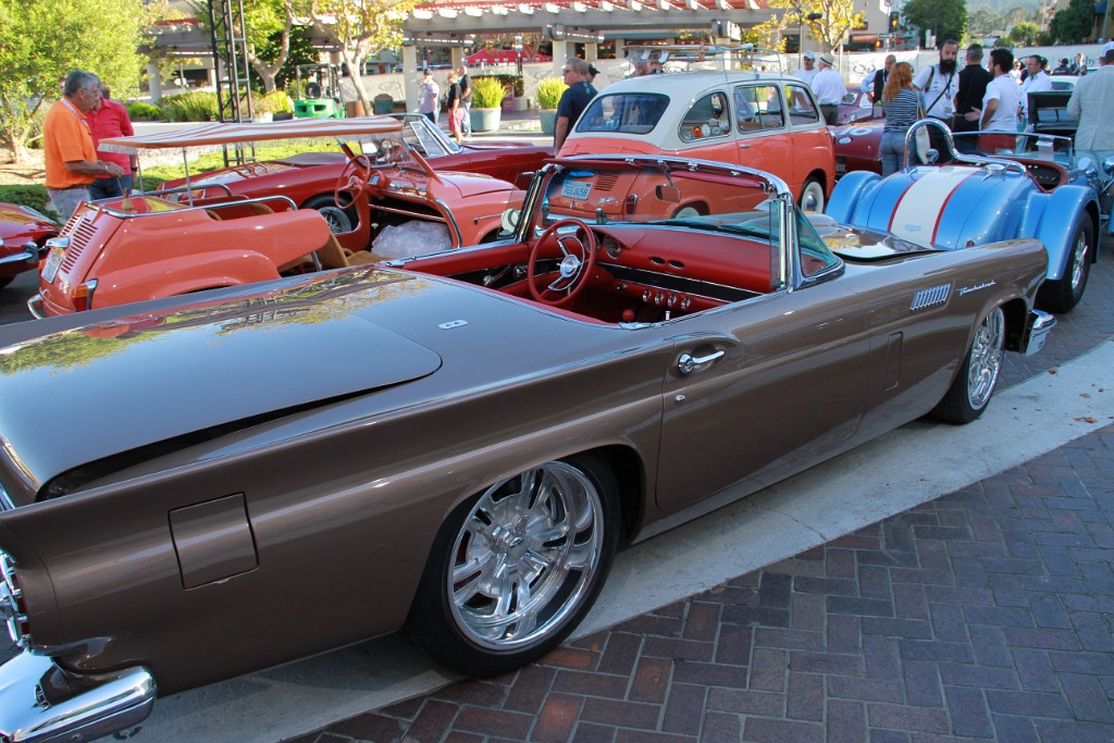 IMG_0055.JPG - This 57 Thunderbird was a steal at $181,000