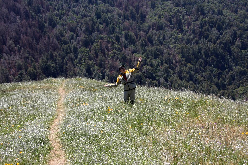 NAC_8860.jpg - Rob doing his best "Sound of Music" impersonation